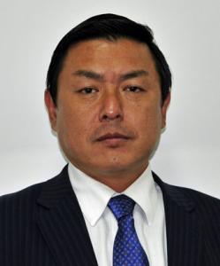 田村泰之議員顔写真