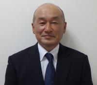 菅谷賢一