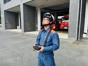サングラス着用（ドローン）