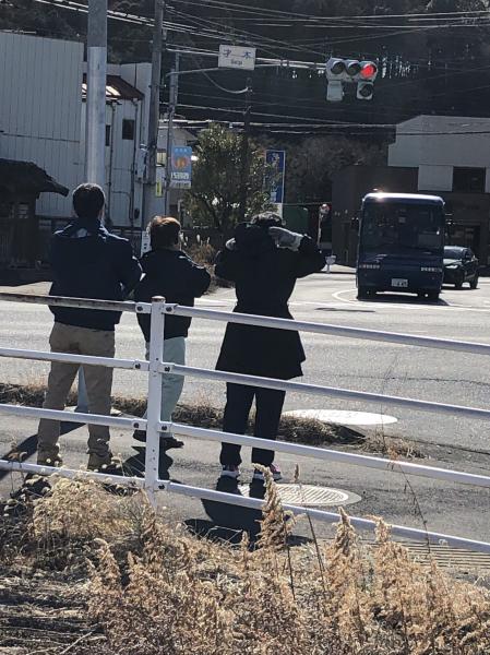 才木交差点での現地監視の様子