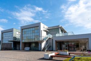 茨城県陶芸美術館外観