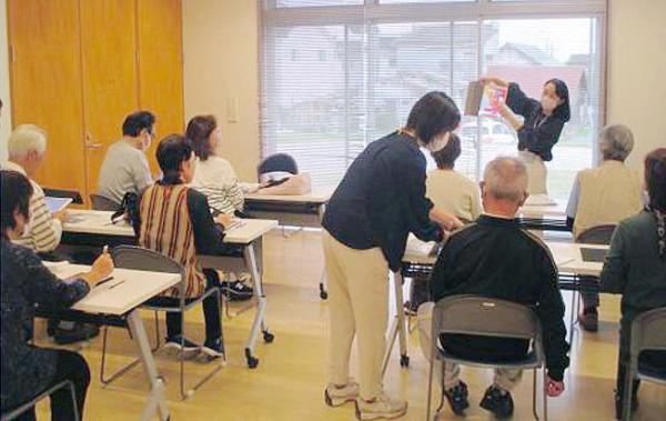 脳の健康度チェックの様子