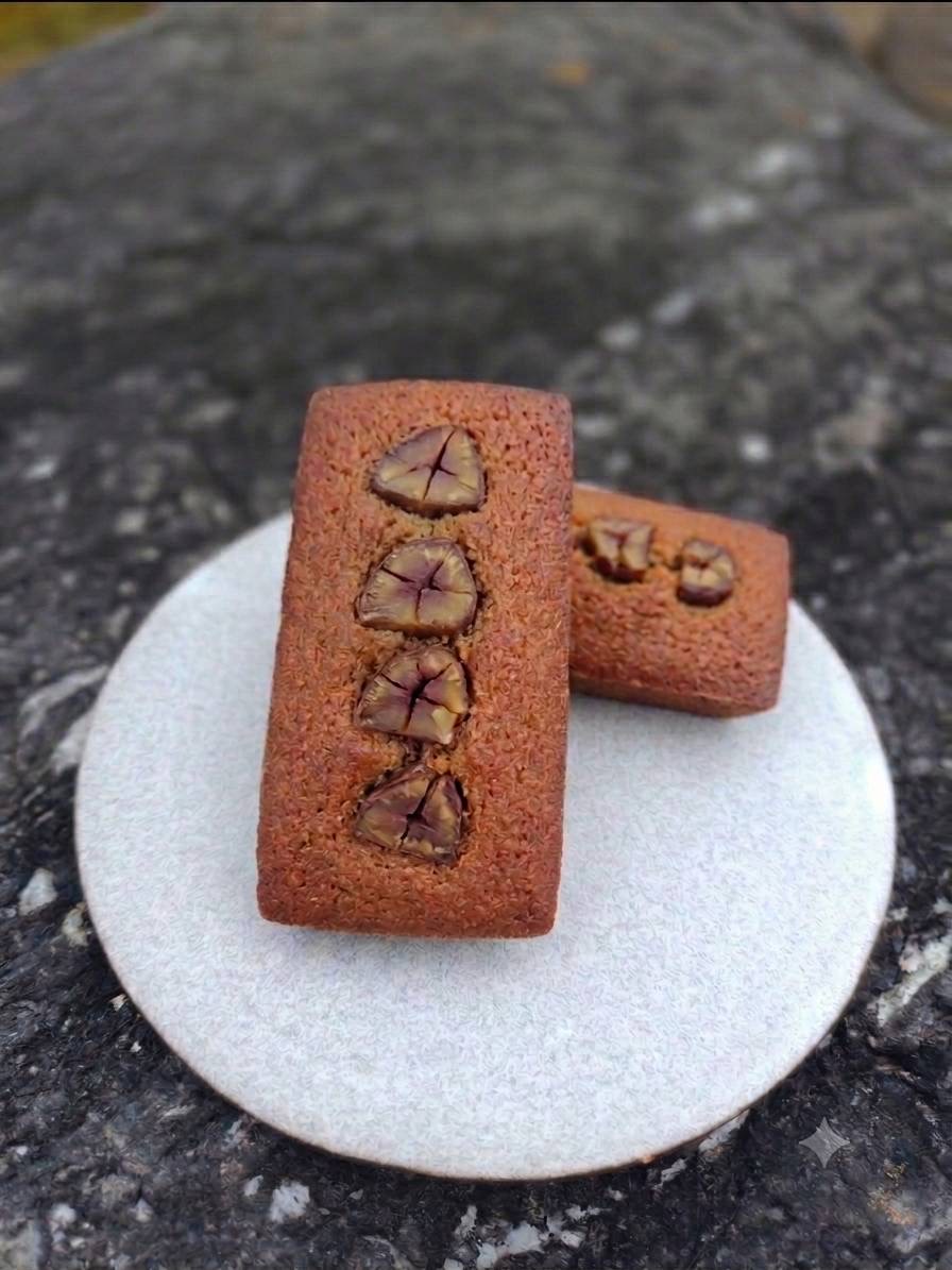 栗粉の塩バターフィナンシェ