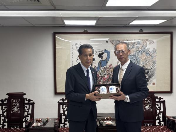 台北市政府訪問