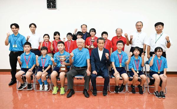 スナッグゴルフ全国大会で市内小学校が1位・2位（9月4日）